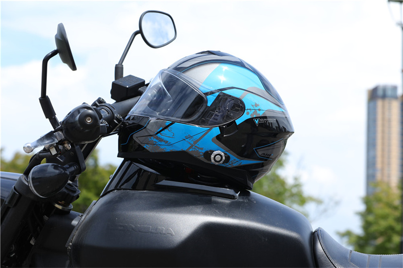 如何挑選適合自己的摩托車(chē)頭盔